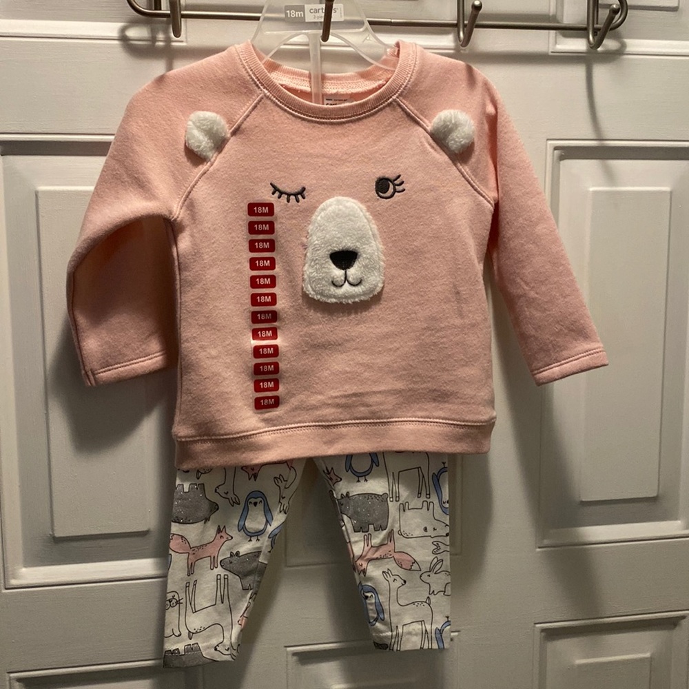 NWT! Cozy two piece set with forest creatures